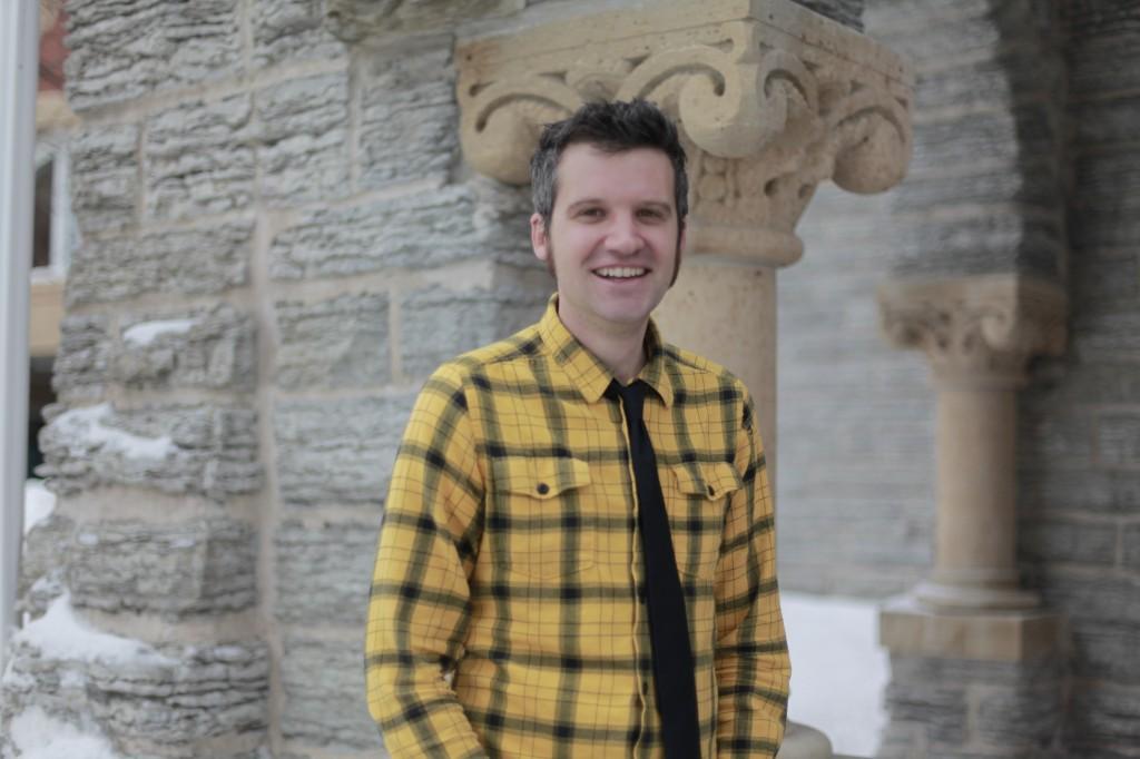 Murphy in front of Old Main. Photo: Will Matsuda