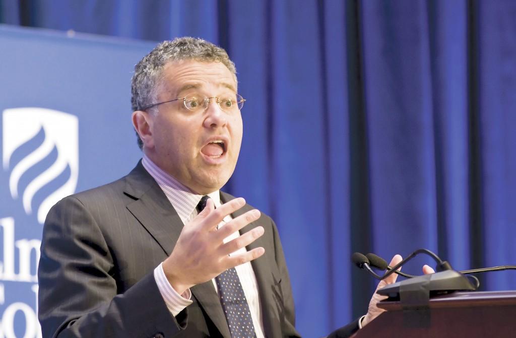 Jeffrey Toobin, senior legal analyst, speaking at the Elmhurst College.  Toobin was chosen as this year’s graduation speaker. Photo credit: Alex Huang, Elmhurst College, The Leader.