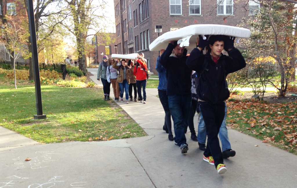 Students+carried+mattresses+in+support+of+sexual+assault+survivors+and+allies+on+Wednesday.+Photo+by+Heather+Johansen16.