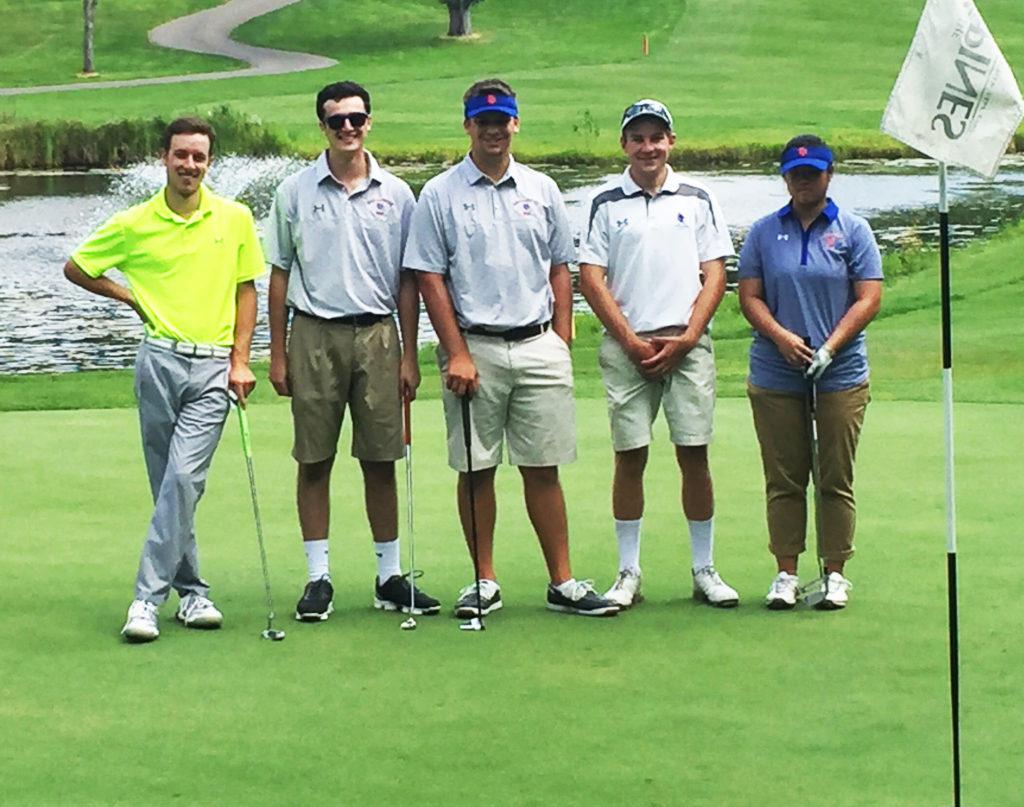 Despite small numbers, the Macalester golf team plans for a brighter future with new head coach. Photo courtesy of Tucker Weisman.