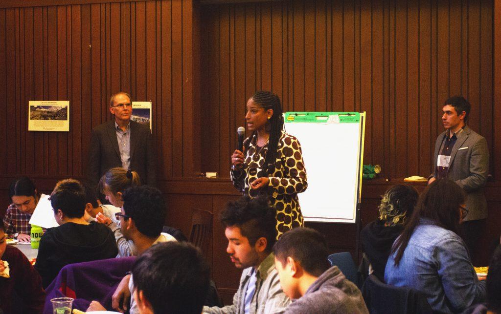 Dean of Students Donna Lee speaking at last Wednesday’s meeting with consultants. Photo by Long Ngyuen ’21
