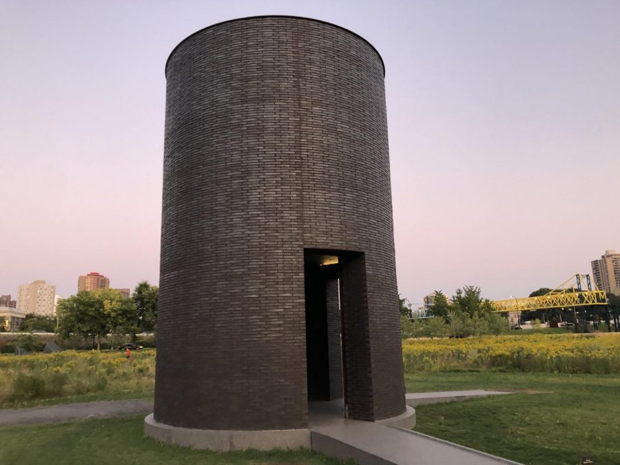 Theaster Gates’ “Black Vessel for a Saint.” Photo by Malcolm Cooke ’21.