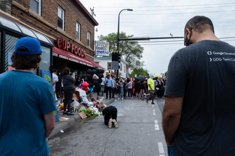 Hundreds gather to protest the death of George Floyd at the intersection where a Minneapolis police officer used a knee to hold him down by the neck on May 25th. Photos by Kori Suzuki 21.
