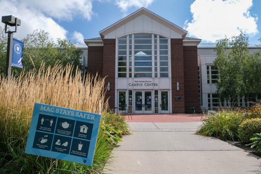 Ruth Stricker Dayton Campus Center. Photo by Malcolm Cooke '21.