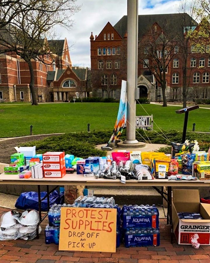 Students gathered supplies for protesters at the flagpole on campus. Photo courtesy of Nico Díaz de León 21