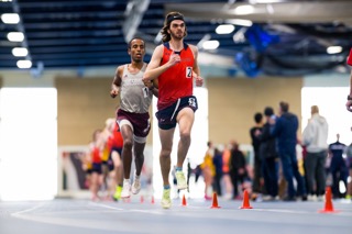 Reece McKee ‘25 runs at the Vanessa Seljeskog Invite. Photo courtesy of Mac Athletics