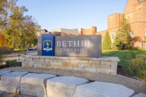 Sign welcomes students to Bethel University