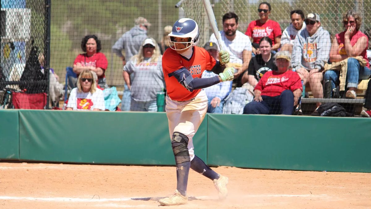 Safiya Butler '28. Photo courtesy of Macalester Athletics
